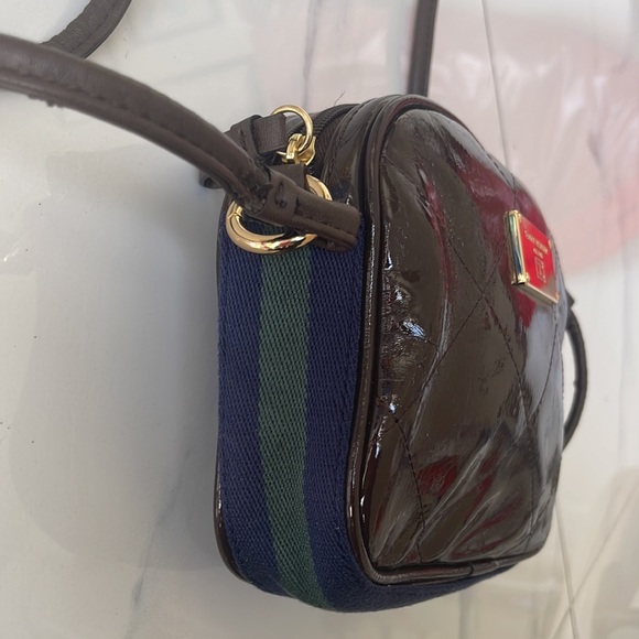 Tommy Hilfiger crossbody bag - Picture 2 of 6
